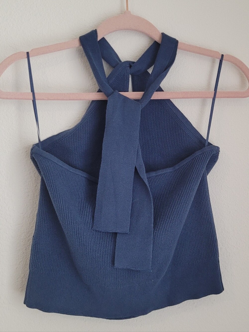 Banana Republic Halter Sweater Top Size M Blue Ribbed Knit Keyhole Tie NWT - Picture 4 of 7